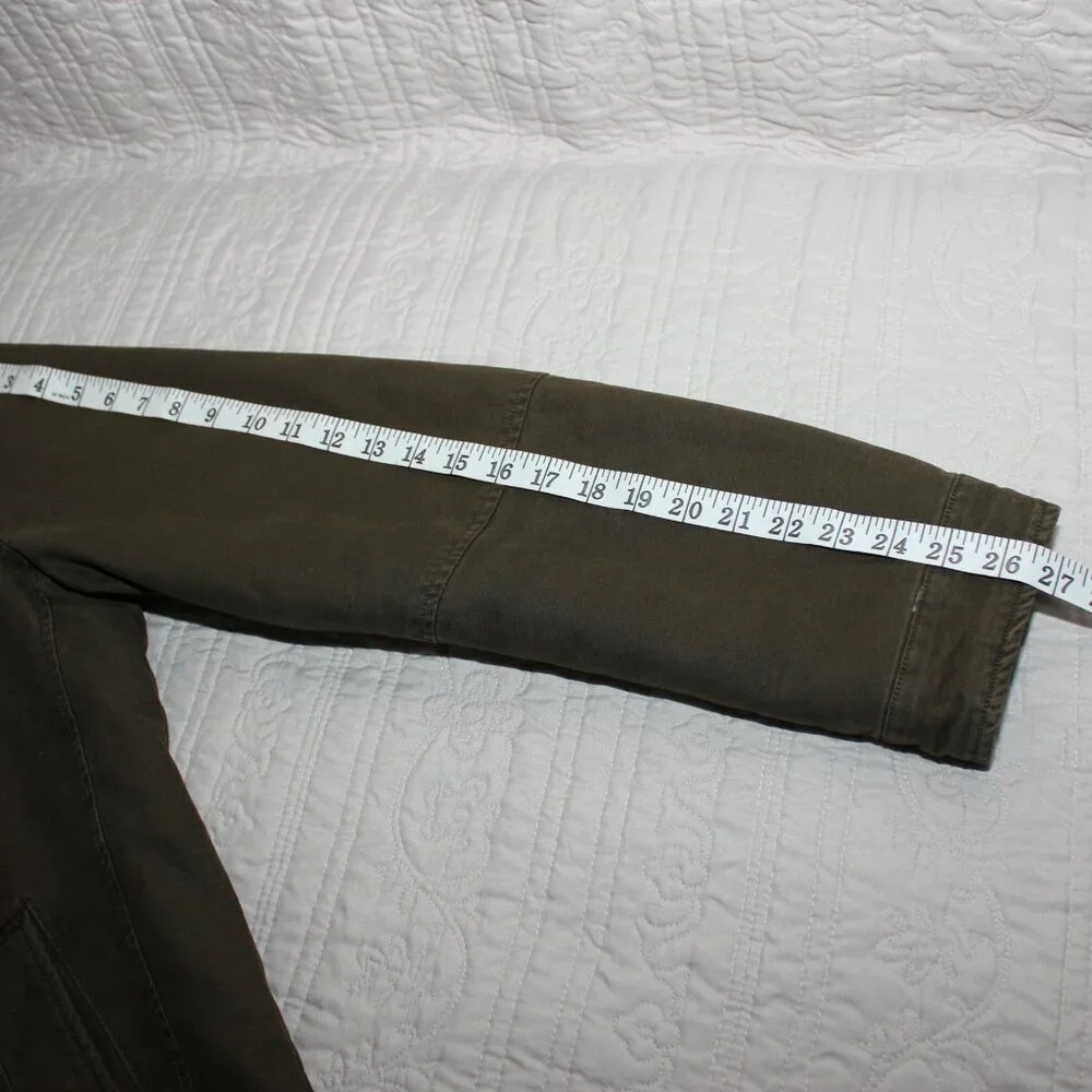 Levi's Mens Canvas feel Quilted Interior Green Heavy Coat Zip Snap Size Medium - Picture 13 of 13